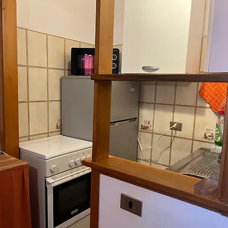 In Centro דירה פיומבינו